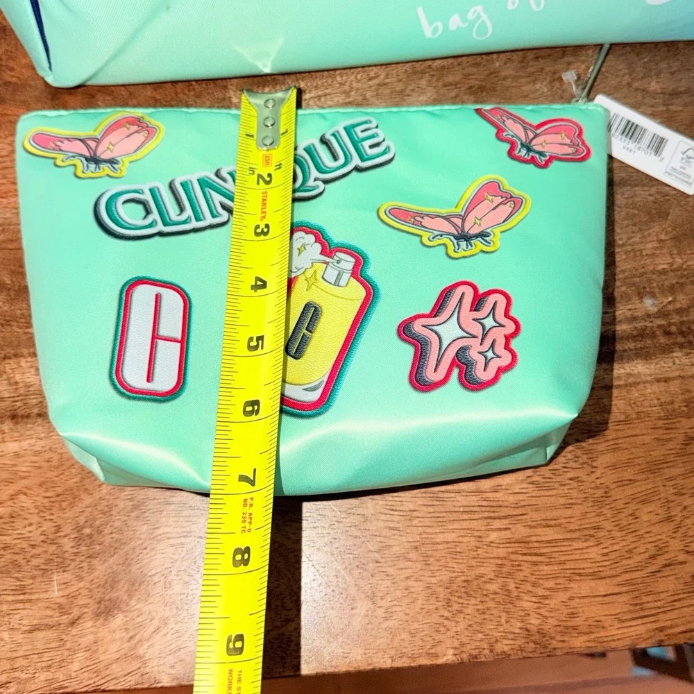 Clinique Mint Green Tote Bag with Navy Trim and Matching Pouch